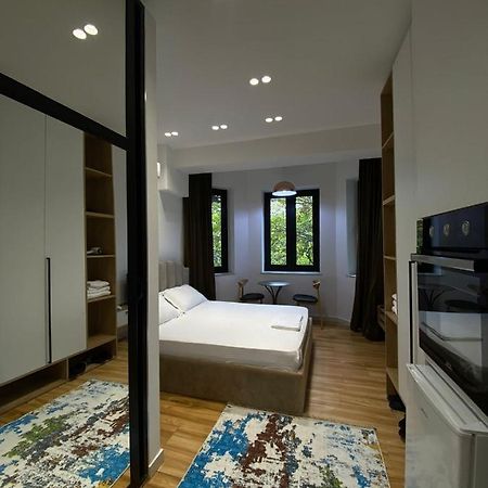 Luxury Apartments Blloku 티라나 외부 사진
