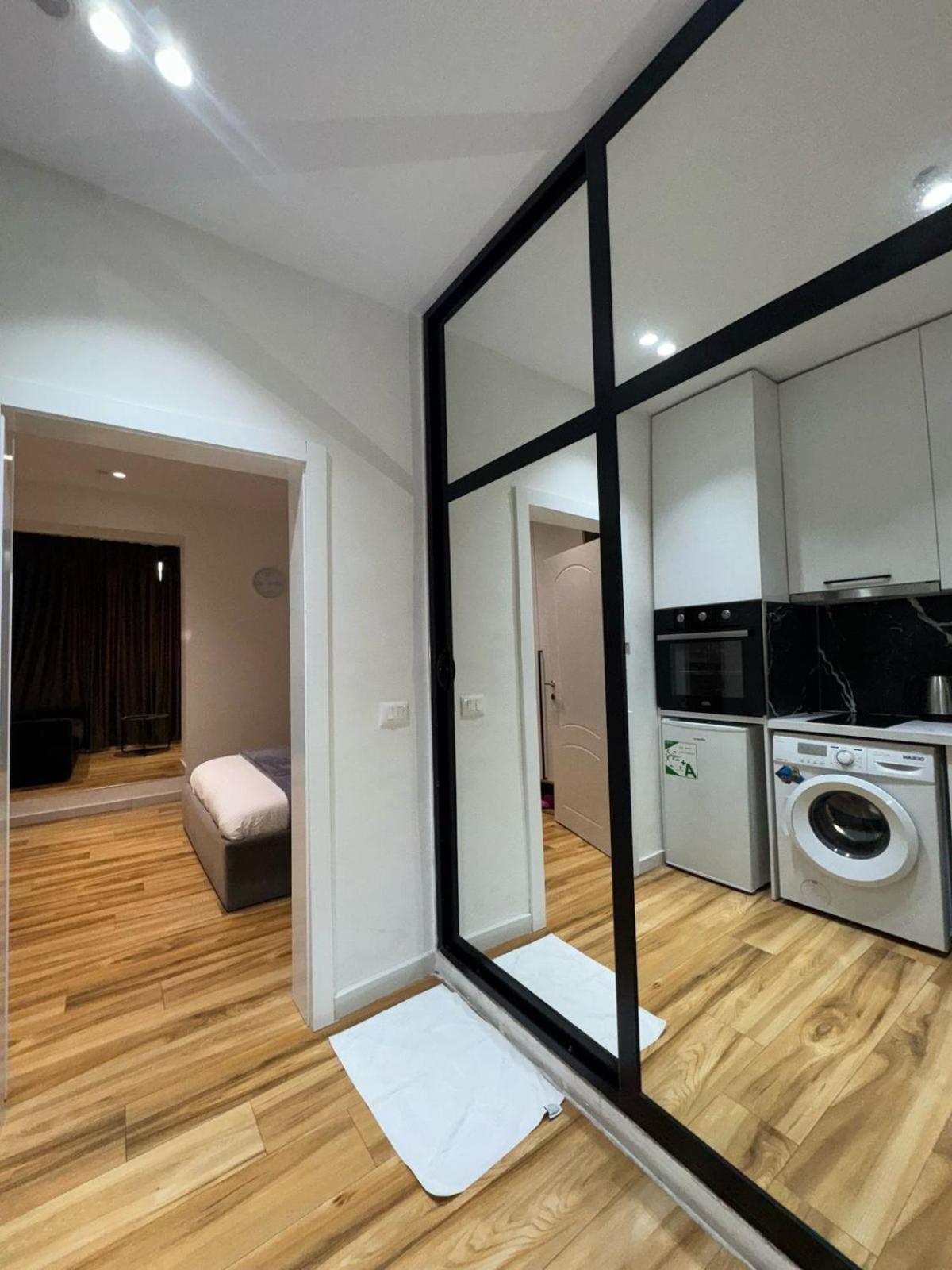 Luxury Apartments Blloku 티라나 외부 사진