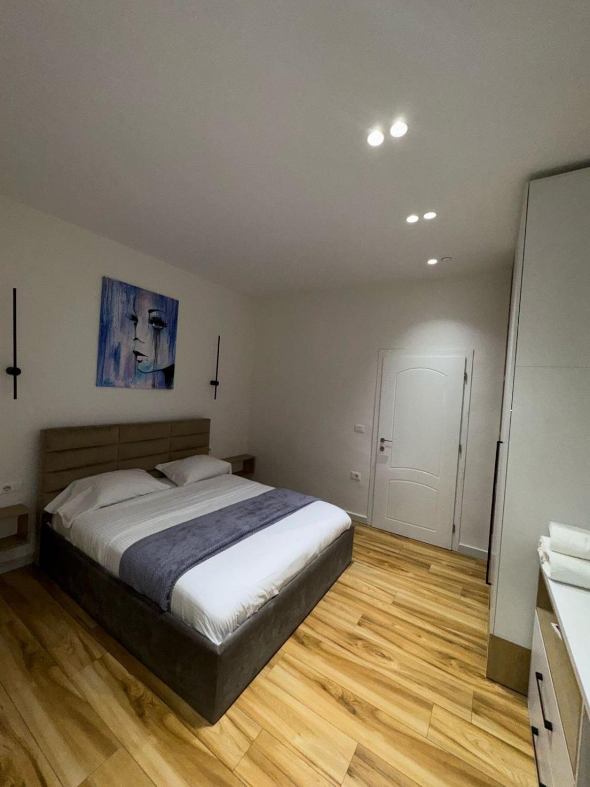 Luxury Apartments Blloku 티라나 외부 사진